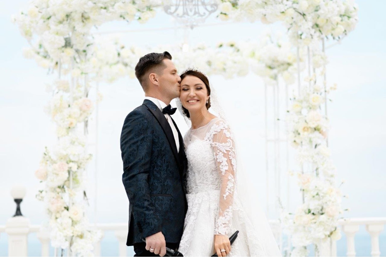 Свадебные арки для выездной регистрации